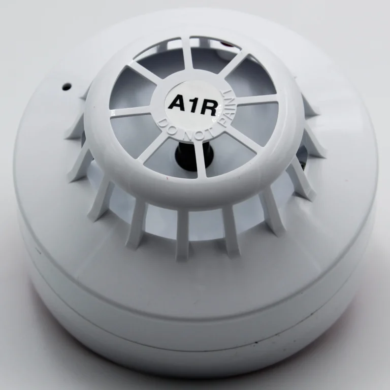 1570-Front-scaled Brandalarm